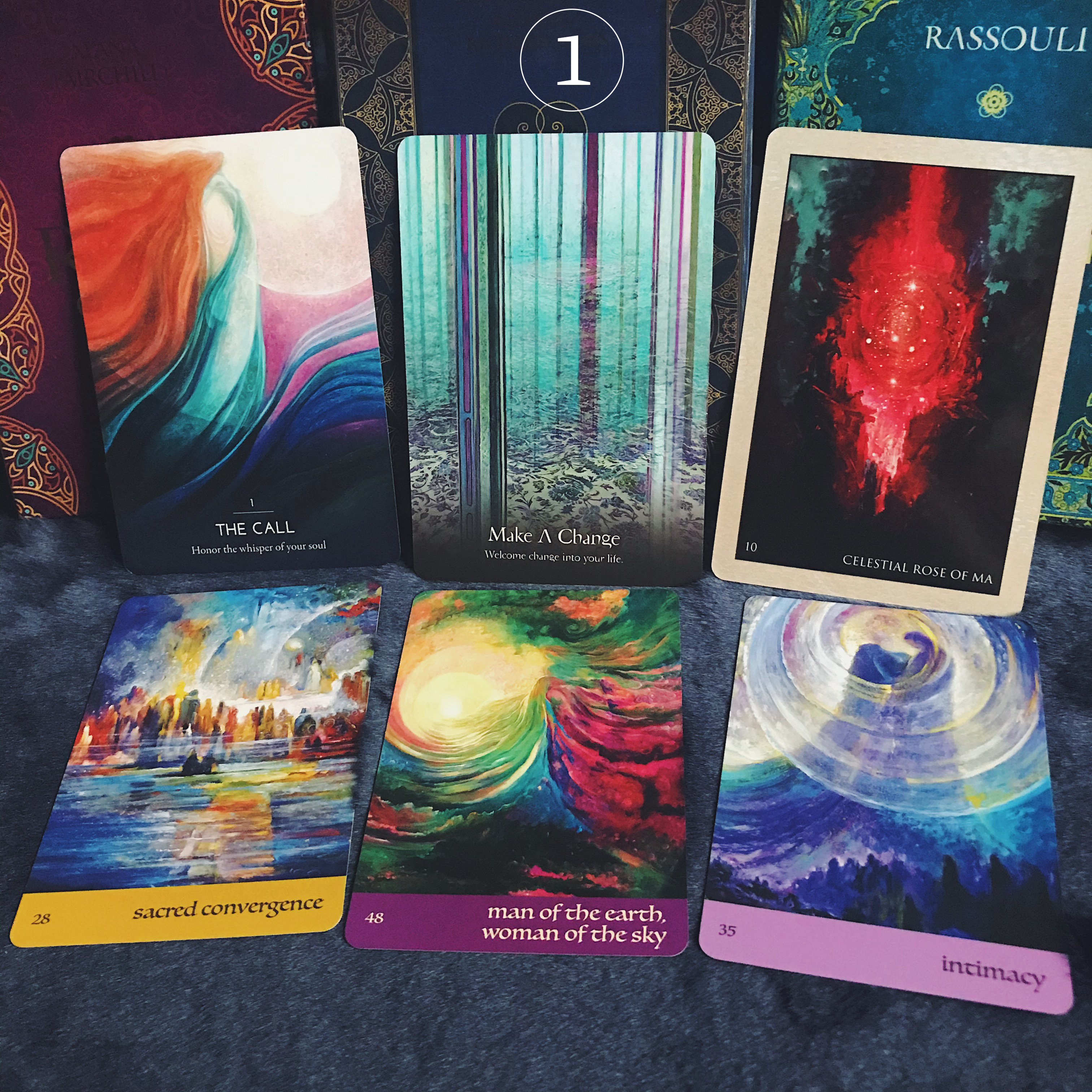Rút Bài Oracle: Vì Sao Tình Yêu Chưa Đến Với Bạn?