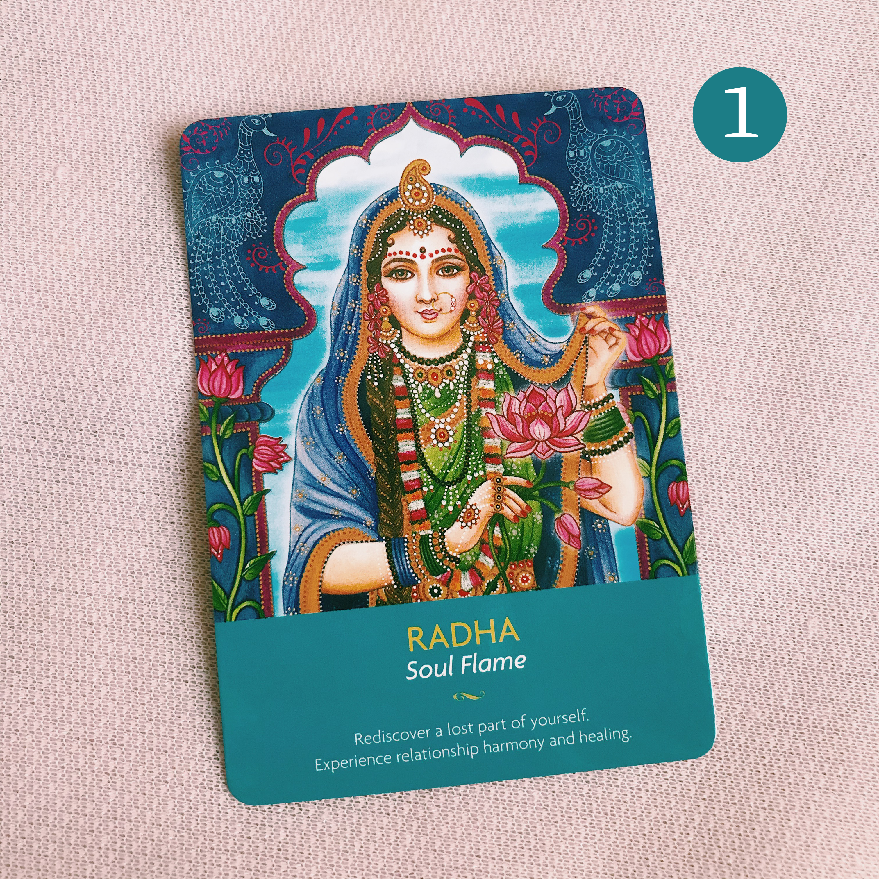 Rút Bài Oracle – Thông Điệp Từ Các Vị Thần